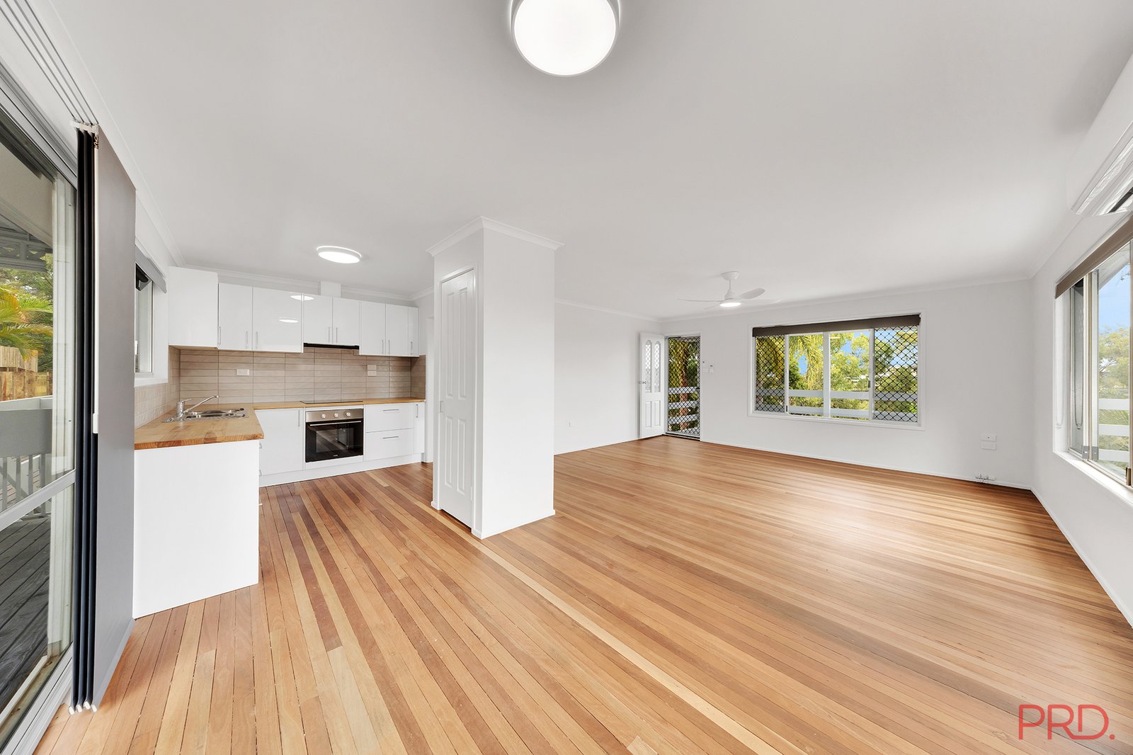 163 Philip Street WEST GLADSTONE 2