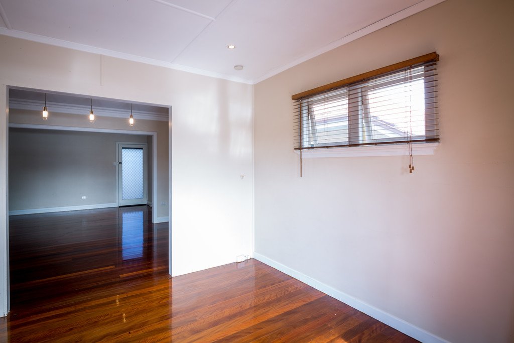 163 Rode Road WAVELL HEIGHTS 9