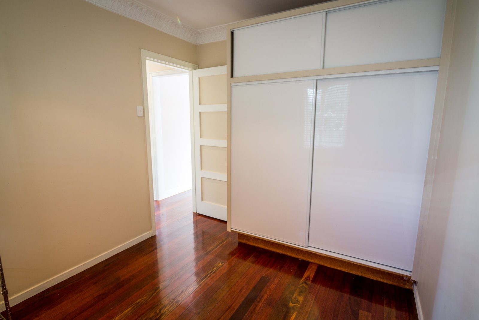 163 Rode Road WAVELL HEIGHTS 9