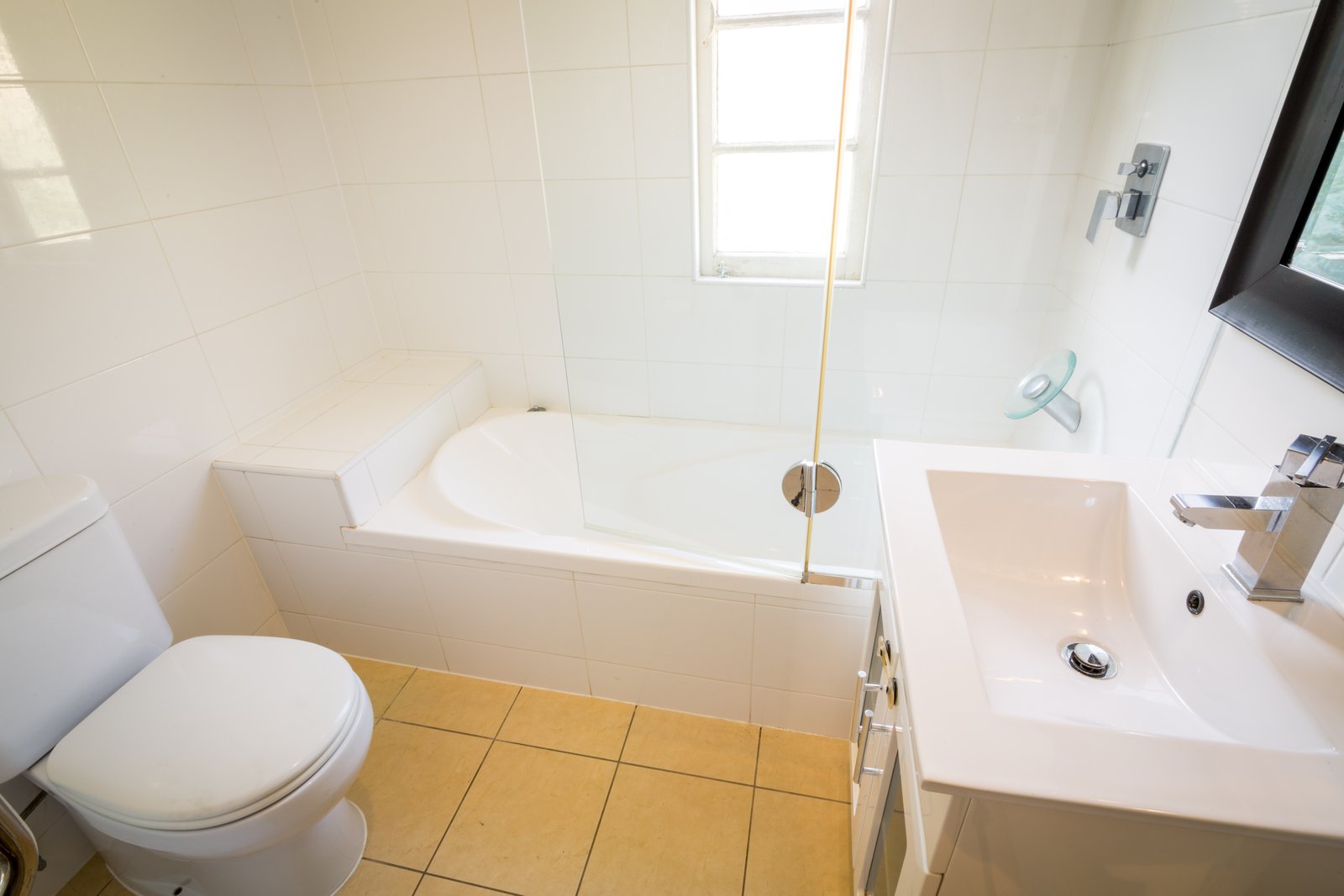 163 Rode Road WAVELL HEIGHTS 12