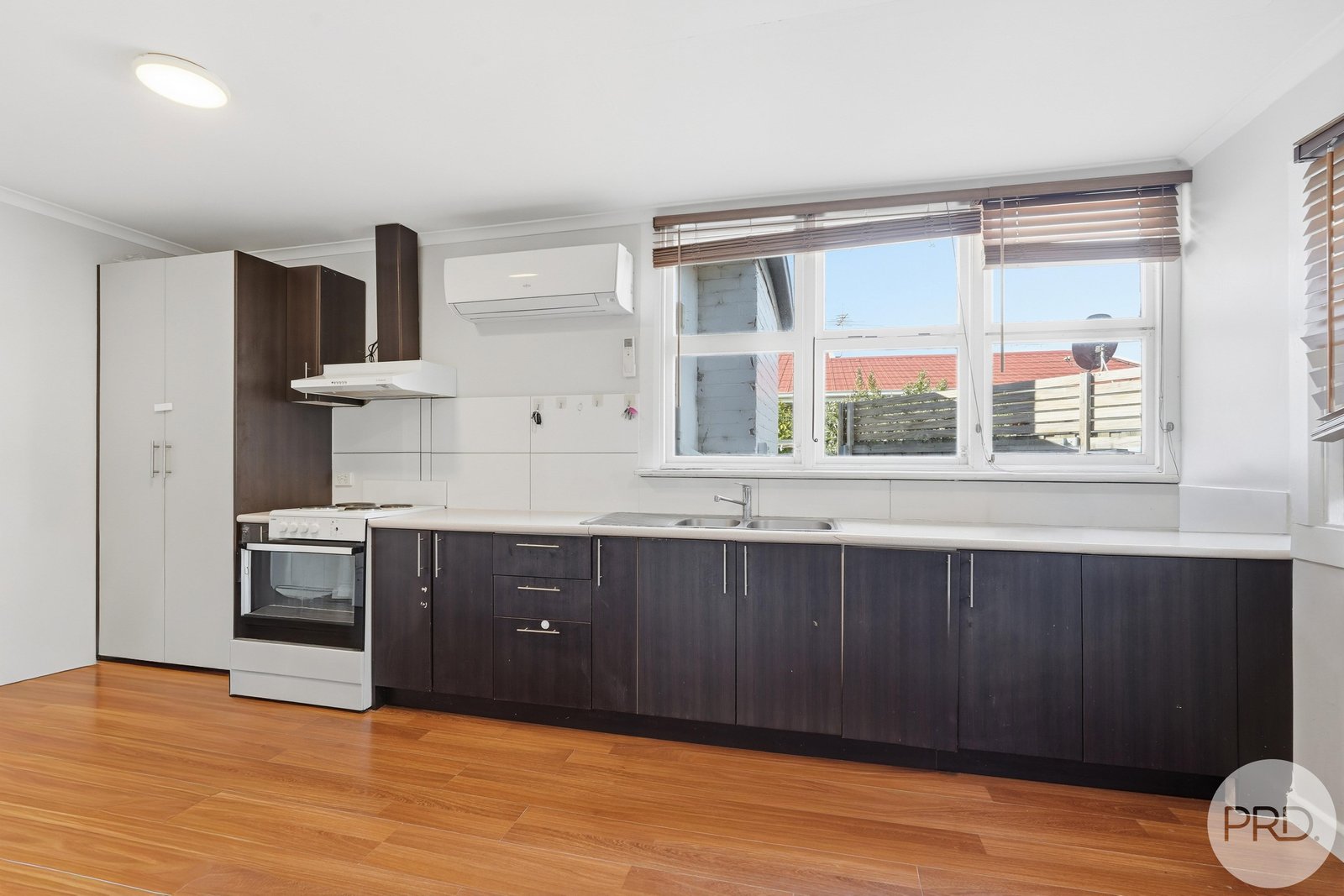 1/63 Tolosa Street GLENORCHY 3