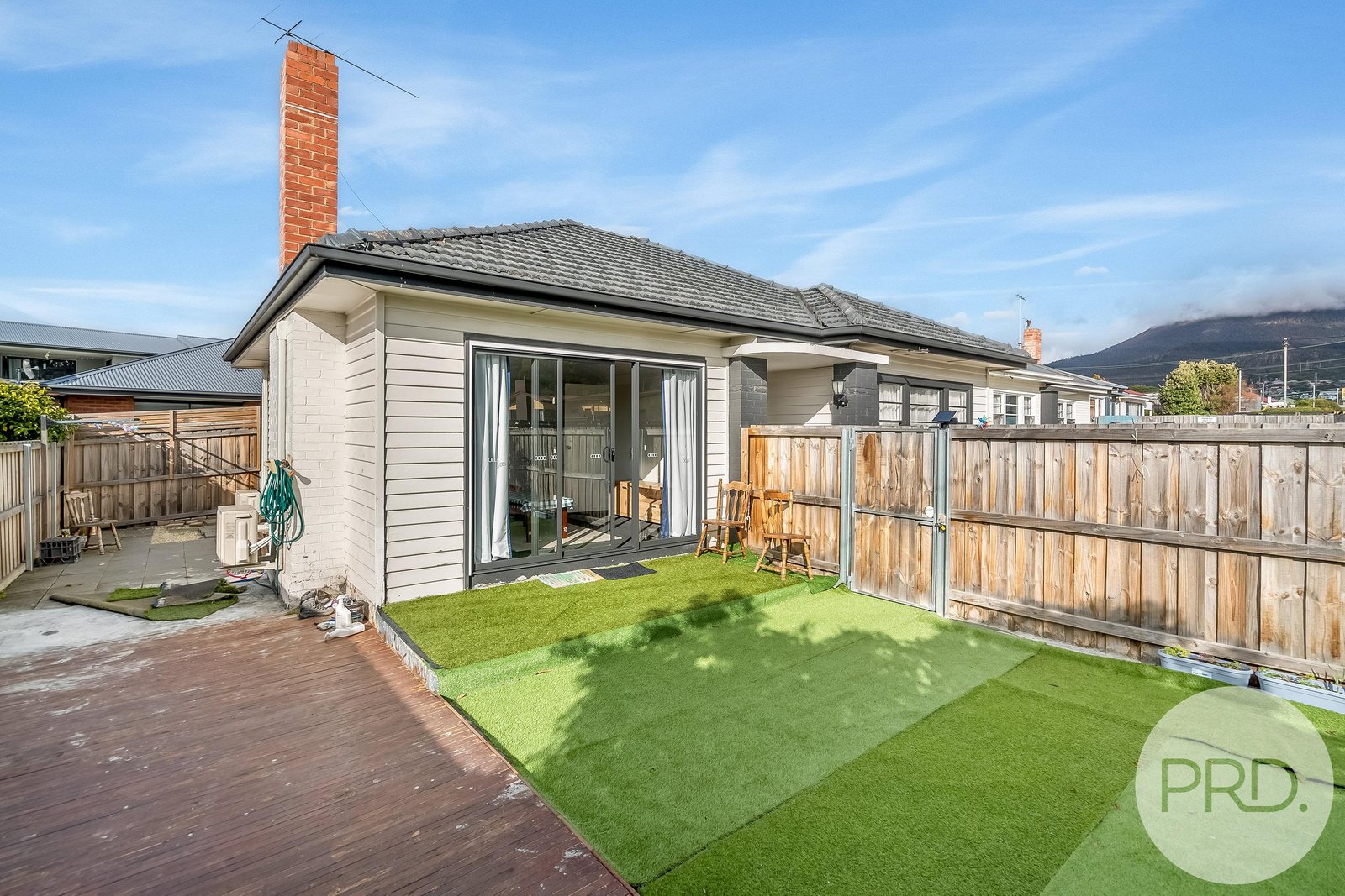 1/63 Tolosa Street GLENORCHY 9