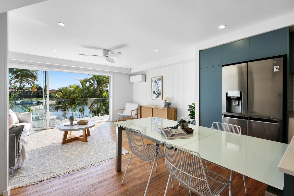 16/300 Cottesloe Drive Mermaid Waters 9