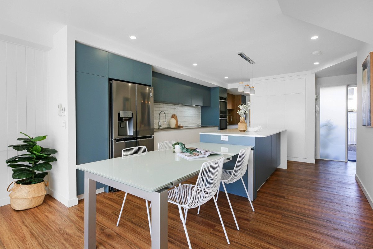 16/300 Cottesloe Drive Mermaid Waters 10