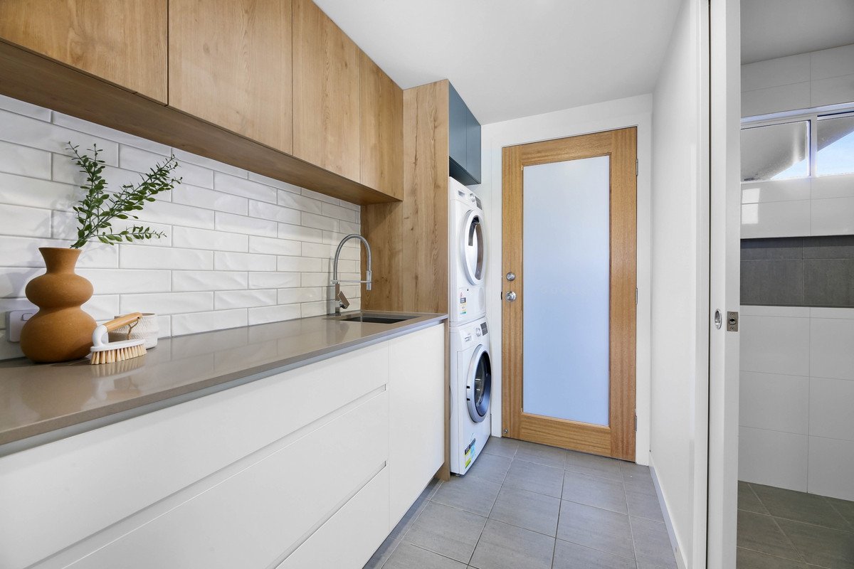 16/300 Cottesloe Drive Mermaid Waters 19