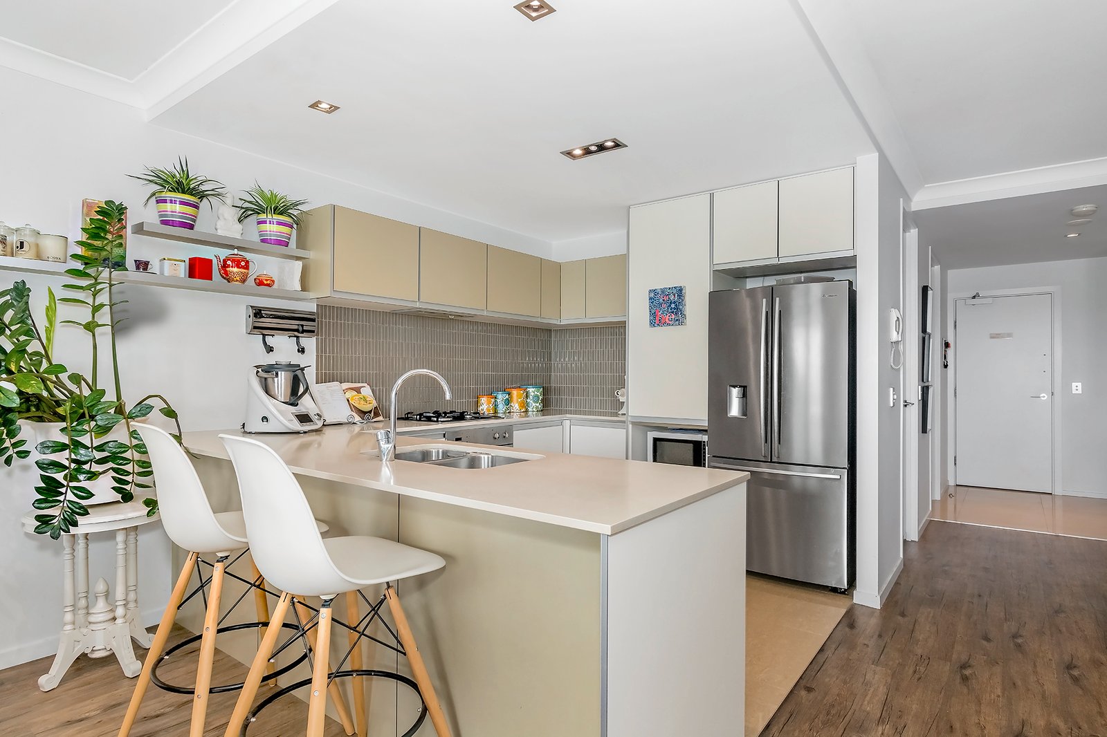 16/3030 The Boulevard CARRARA 6