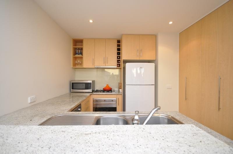Gallery: 16/307-309 New Street