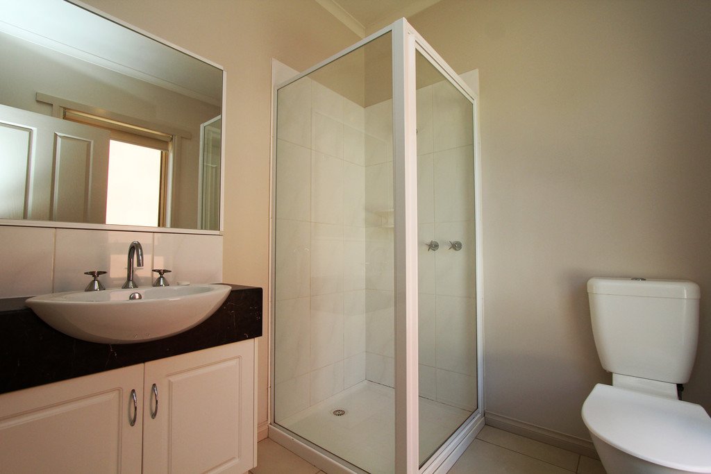 1/632 Doveton Street North SOLDIERS HILL 10