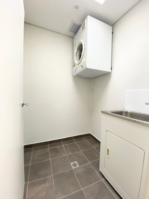 16/33-37 Gray Street KOGARAH 5