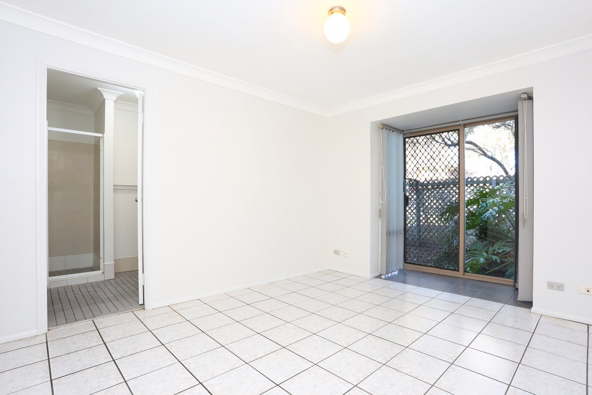 163/641 Pine Ridge Road BIGGERA WATERS 4