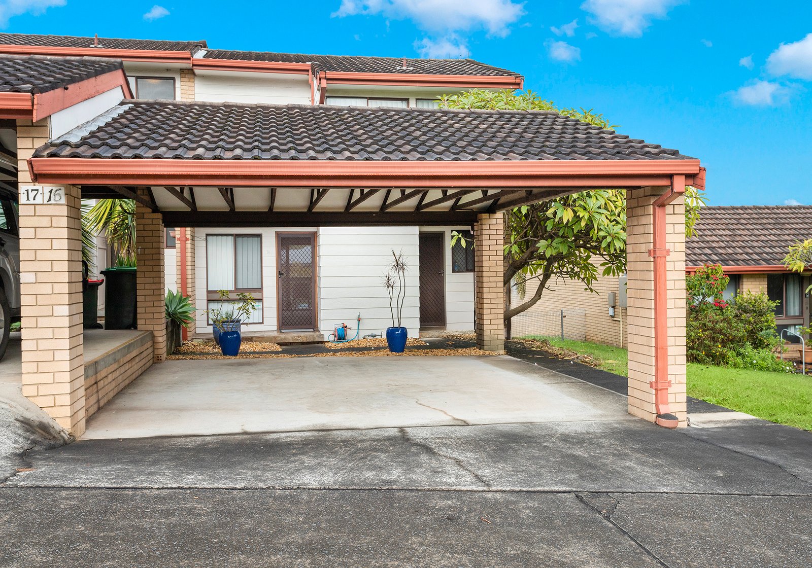 16/394 Princes Highway DAPTO 8