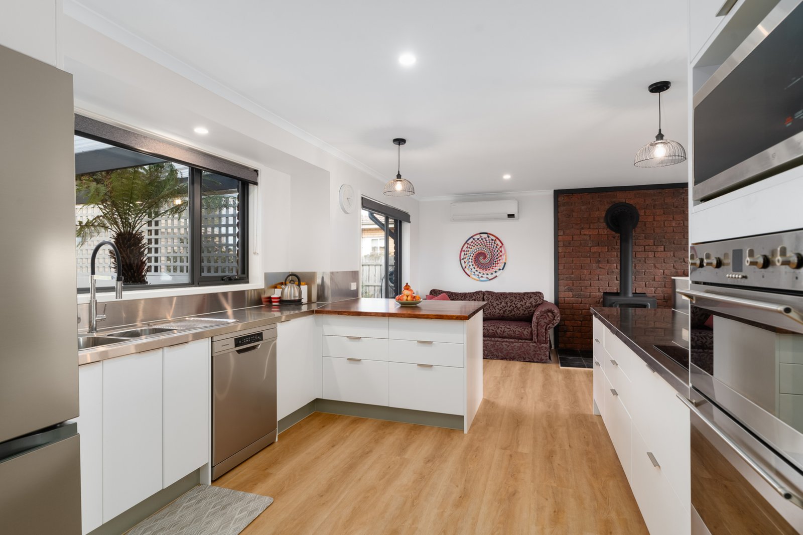 Gallery: 164-166 Clifton Springs Road