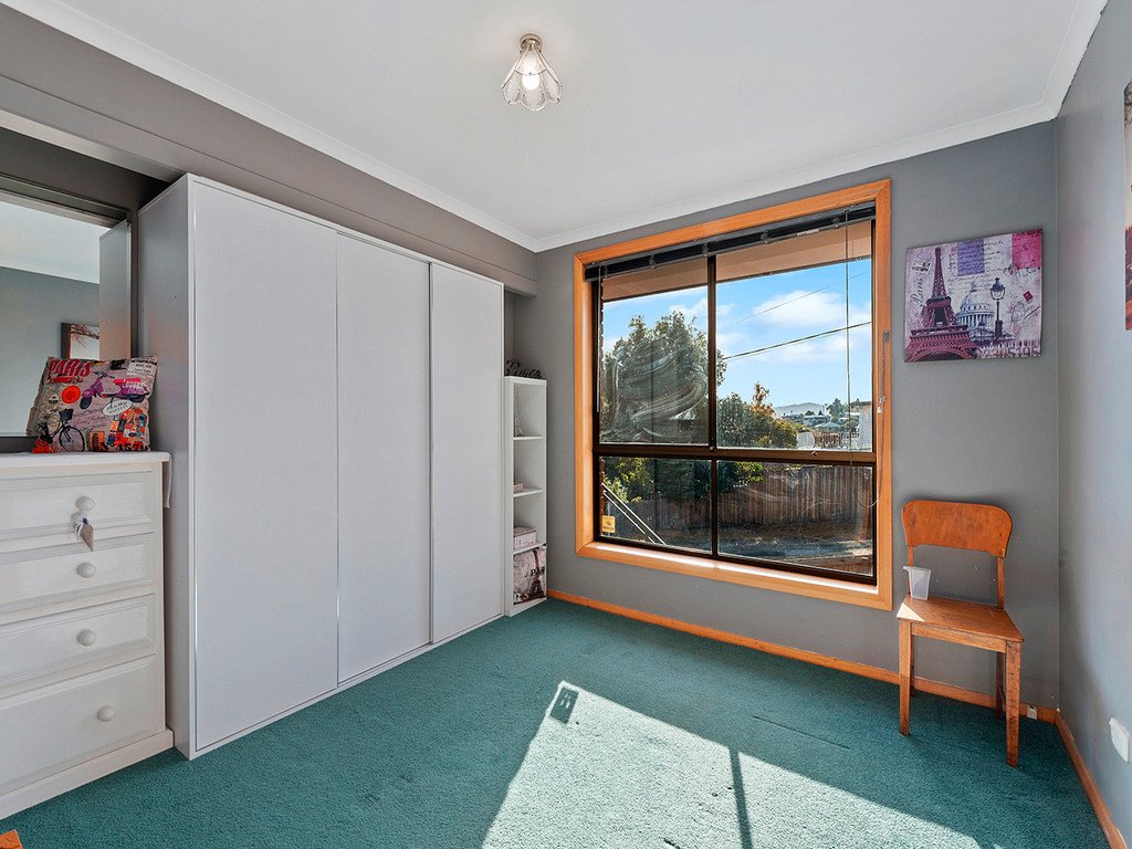 164 Abbotsfield Road CLAREMONT 18