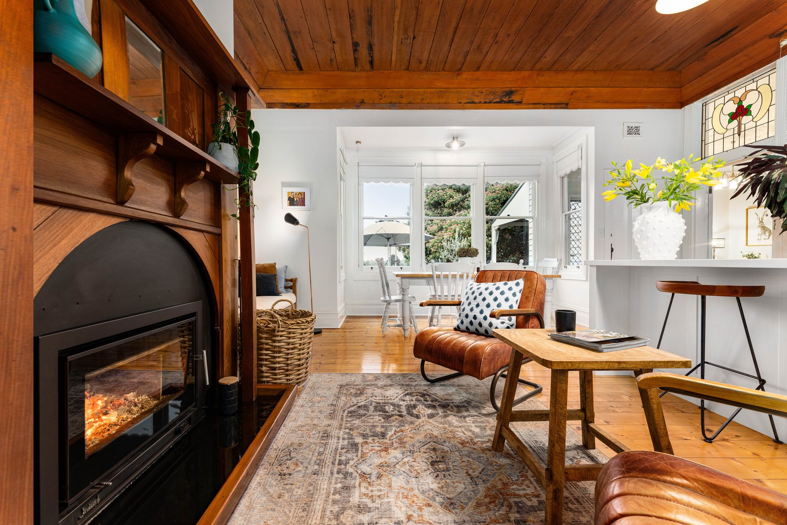 Real Estate and Property in 164 Carlsruhe Central Road, Woodend, VIC