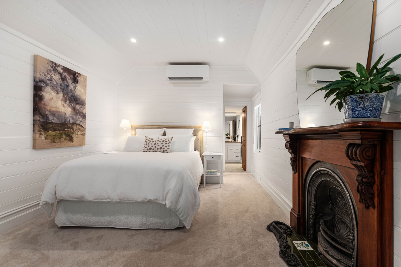 Real Estate and Property in 164 Carlsruhe Central Road, Woodend, VIC