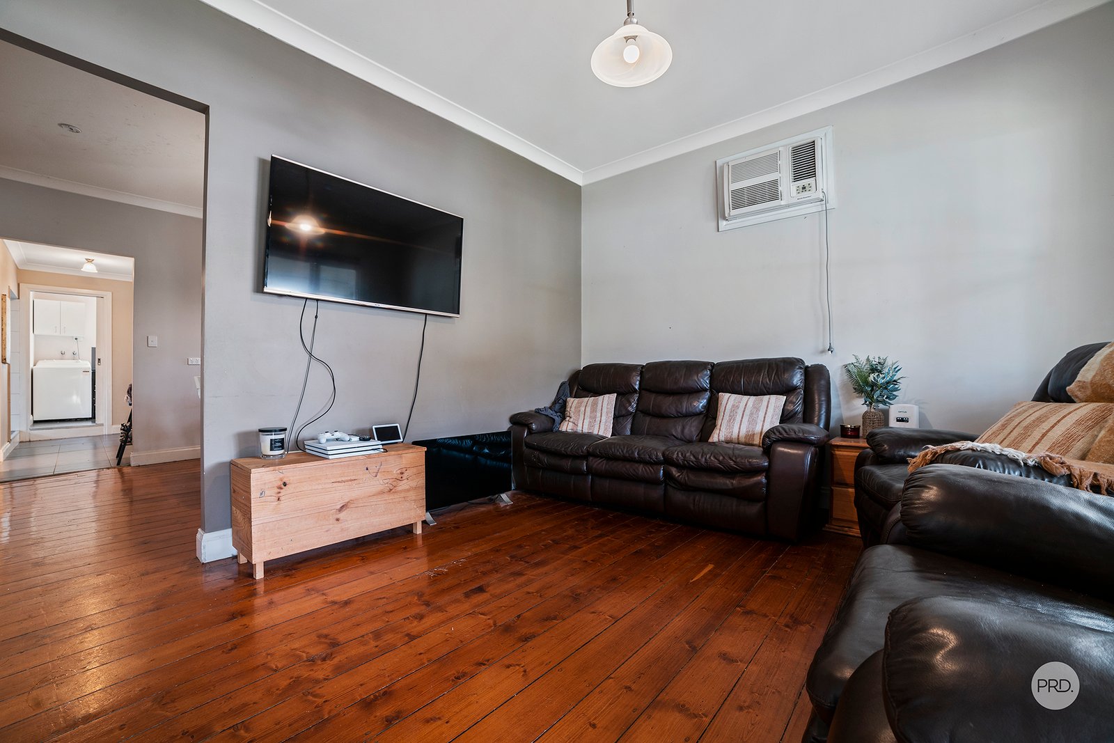 1/64 Chum Street GOLDEN SQUARE 2