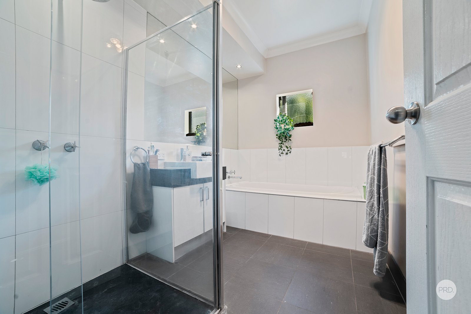 1/64 Chum Street GOLDEN SQUARE 10