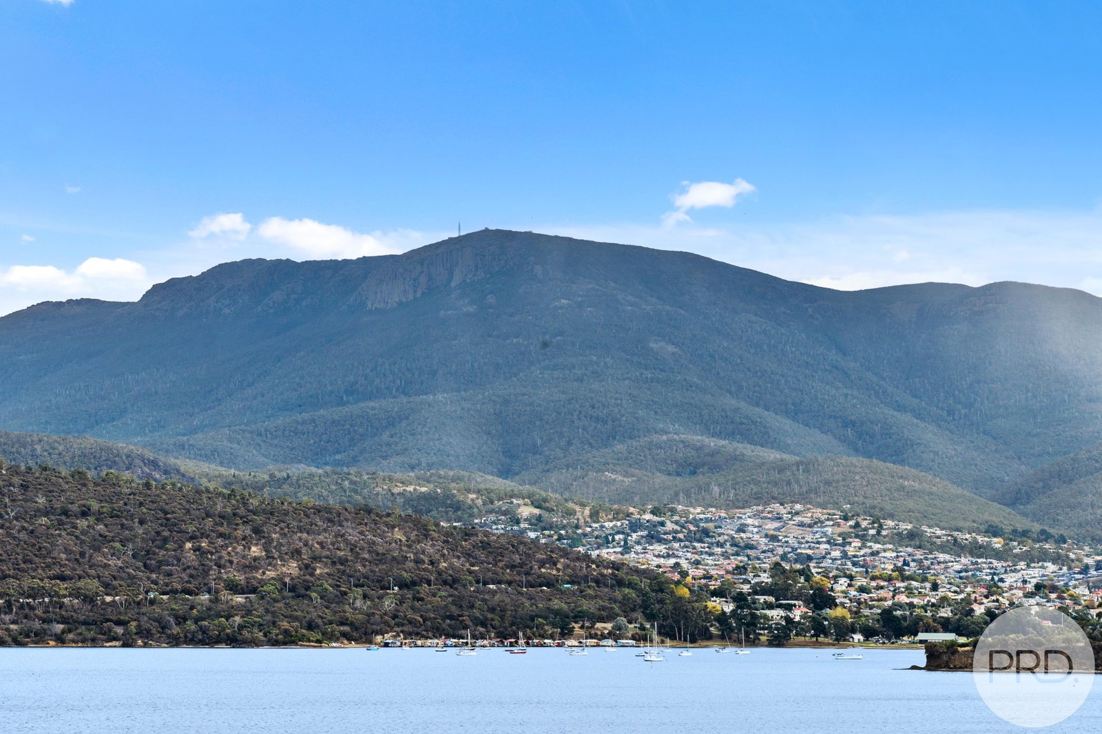 164 Derwent Avenue LINDISFARNE 26