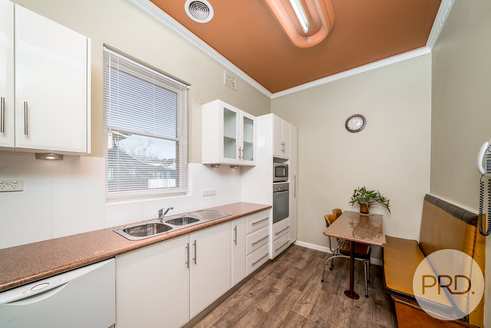 164 Edward Street WAGGA WAGGA 12