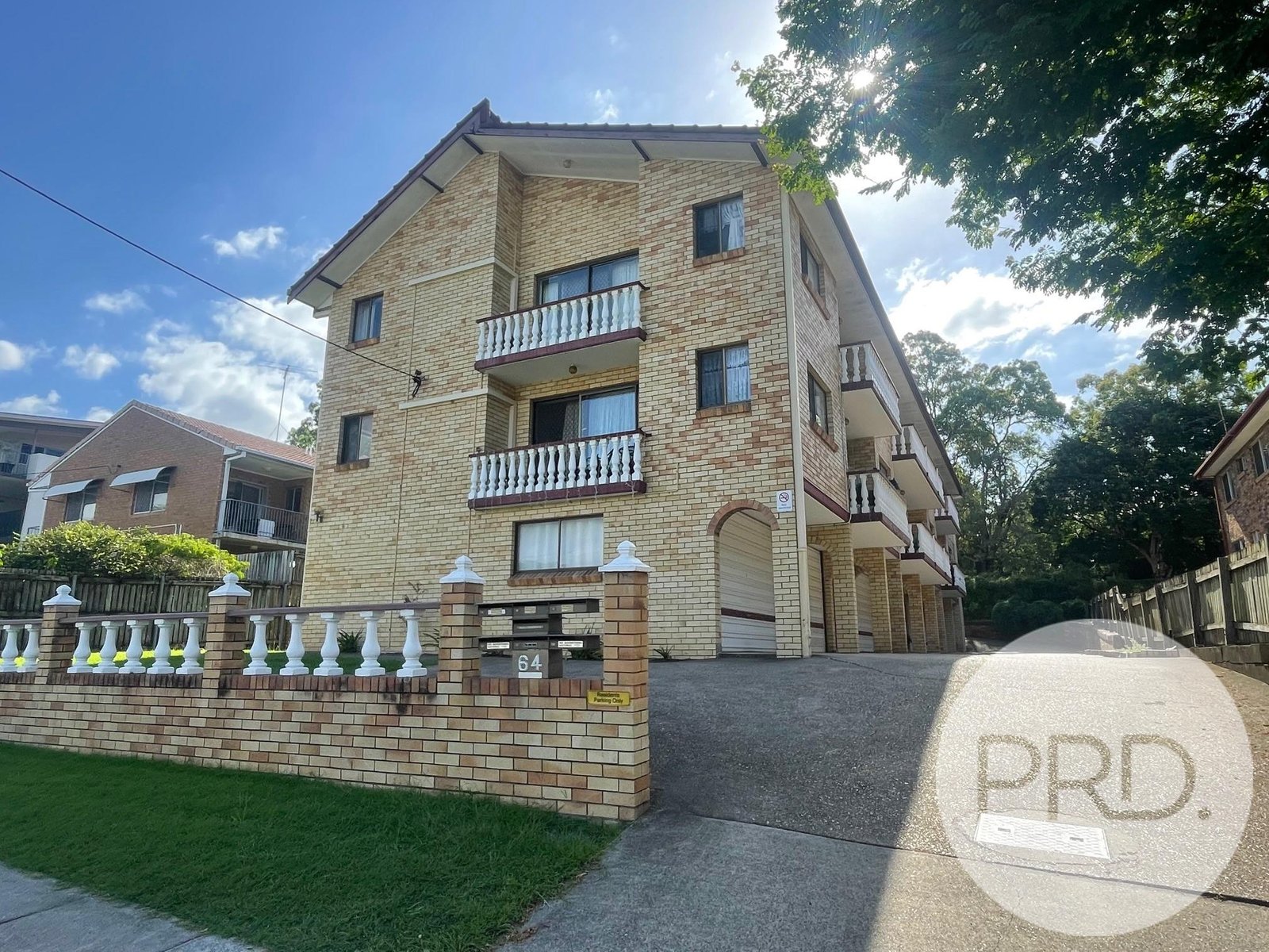 1/64 Hilltop Avenue CHERMSIDE 1