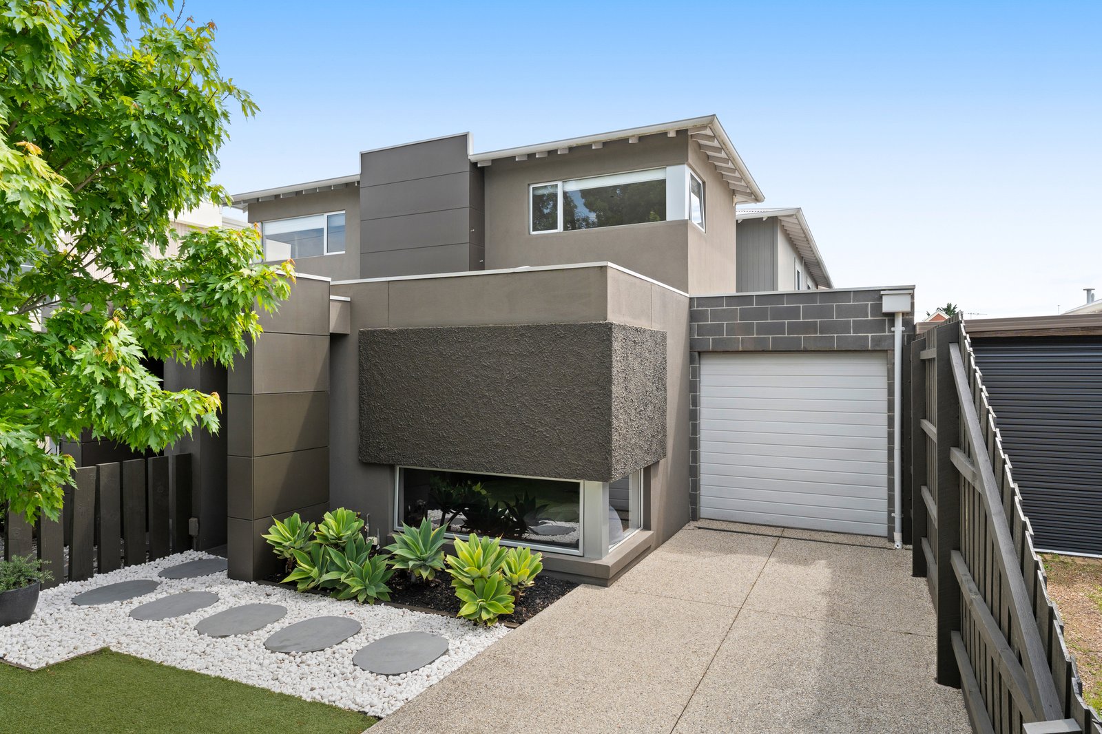Gallery: 164 Hudsons Road