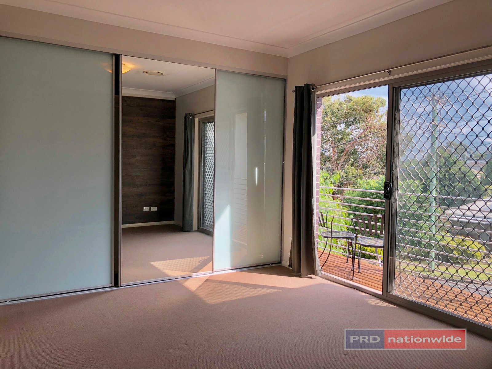 1/64 Junction Road MOOREBANK 4