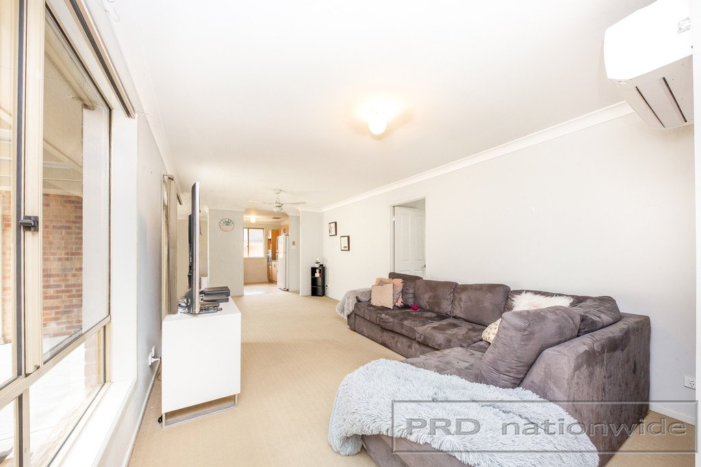 1/64 Lawson Avenue BERESFIELD 4