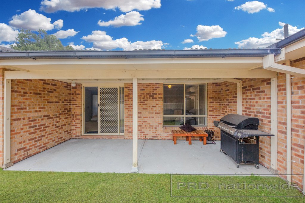1/64 Lawson Avenue BERESFIELD 10