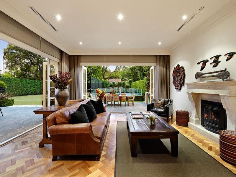 Real Estate and Property in 164 Mont Albert Road, Canterbury, VIC