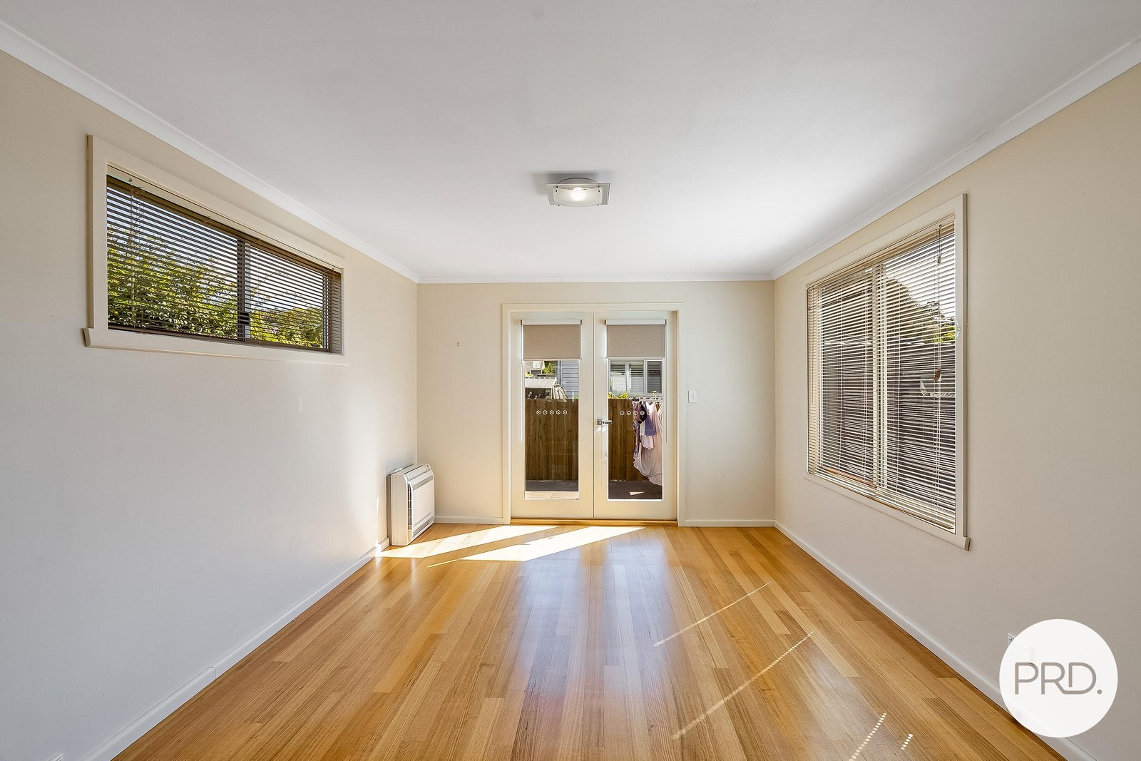 1/64 South Street BELLERIVE 6