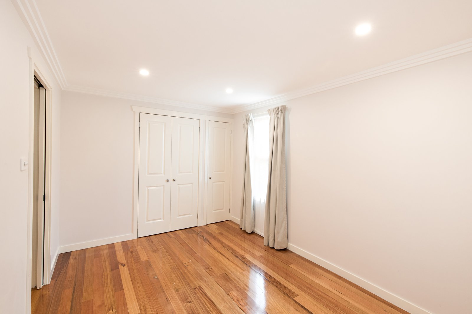 Gallery: 164 Walker Street