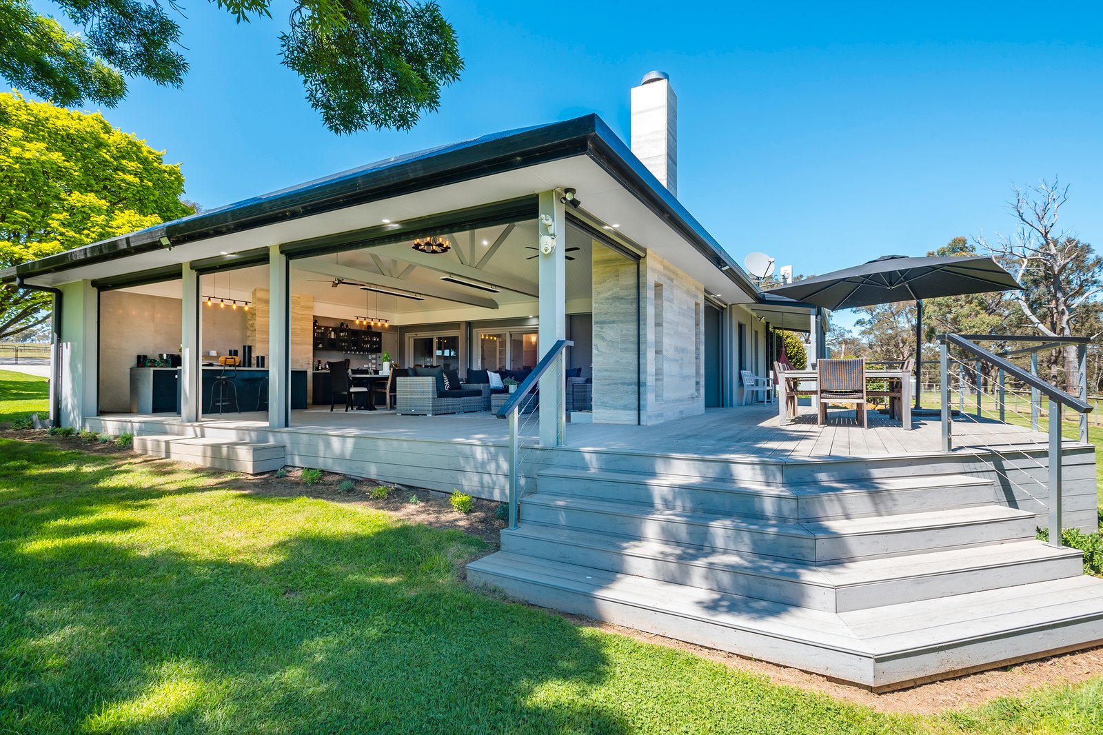 Real Estate and Property in 164 Whitebridge Road, Newham, VIC