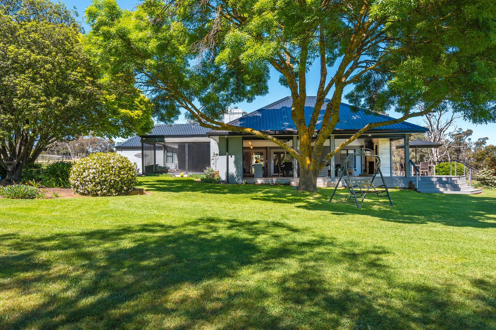 Real Estate and Property in 164 Whitebridge Road, Newham, VIC