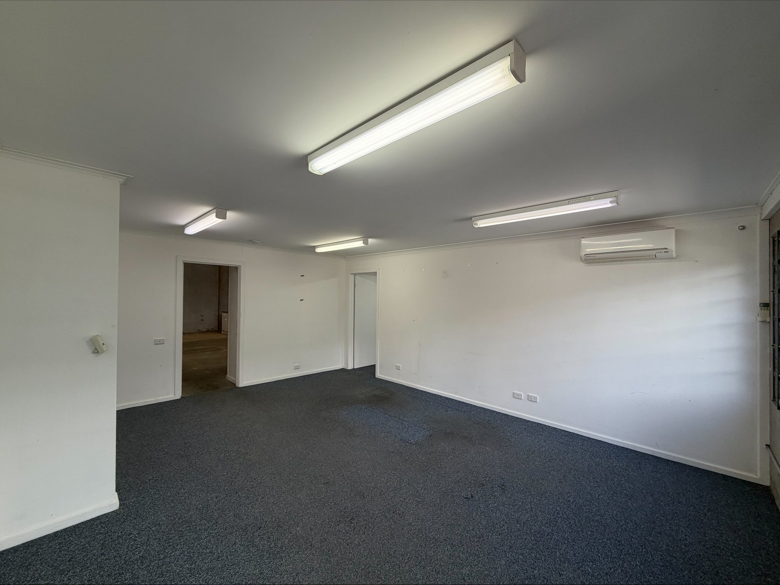 Gallery: 164/248-266 Osborne Avenue