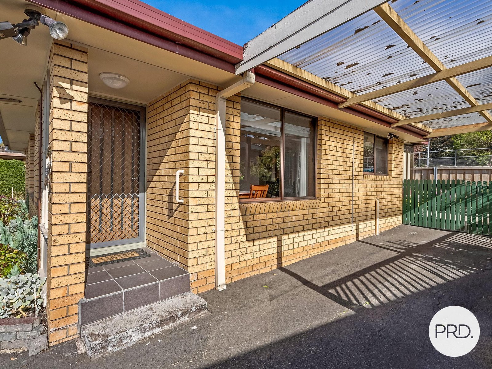 1/642A Main Road BERRIEDALE 9