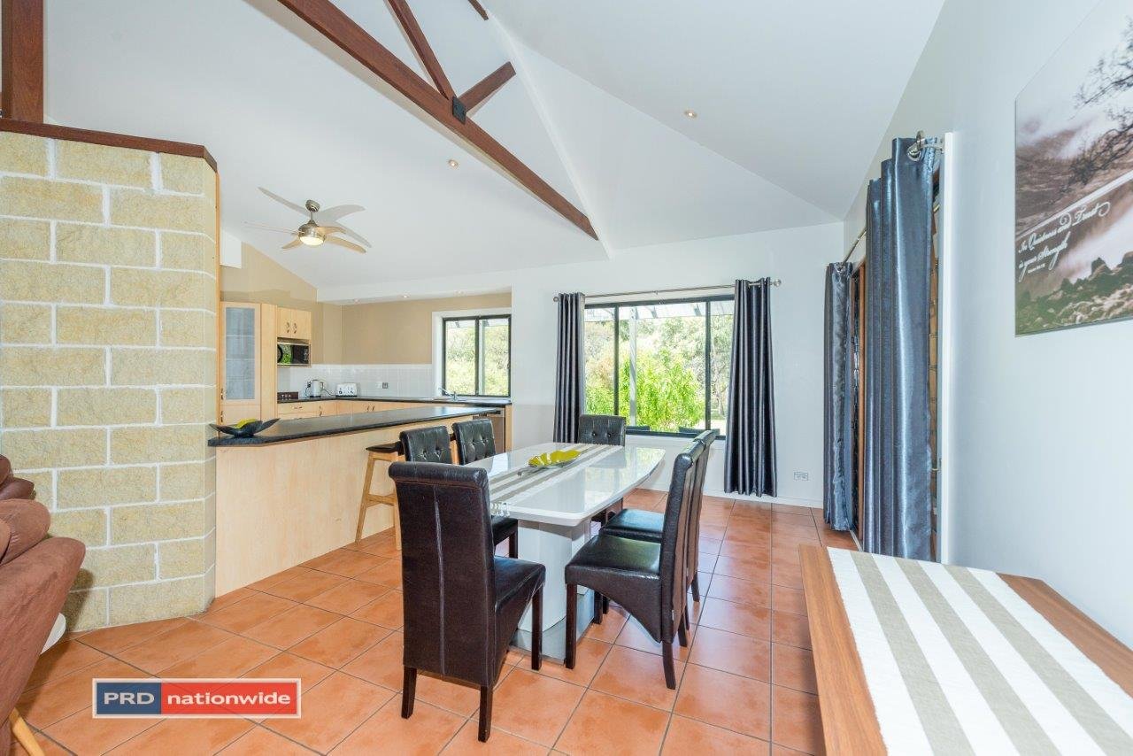164a Salamander Way SALAMANDER BAY 11