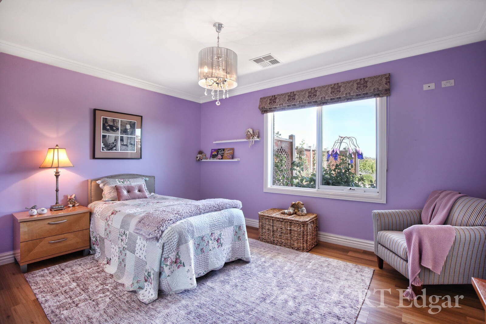 Real Estate and Property in 165 Avenue of Honour , Woodend, VIC