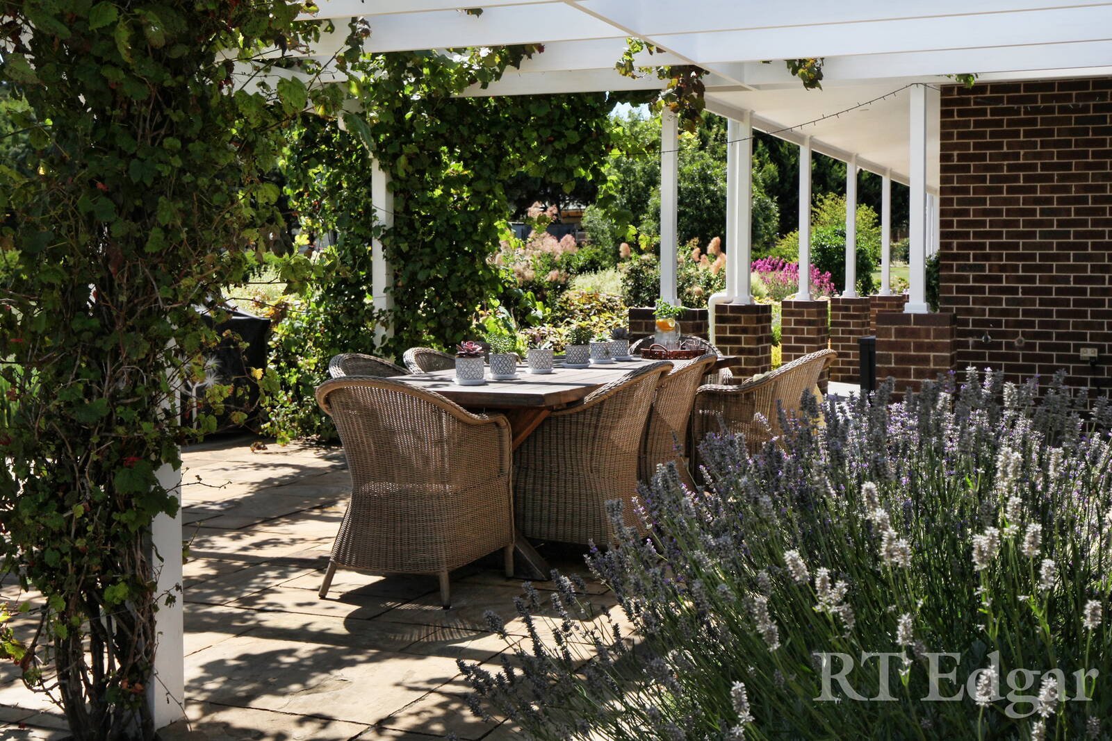 Real Estate and Property in 165 Avenue of Honour , Woodend, VIC