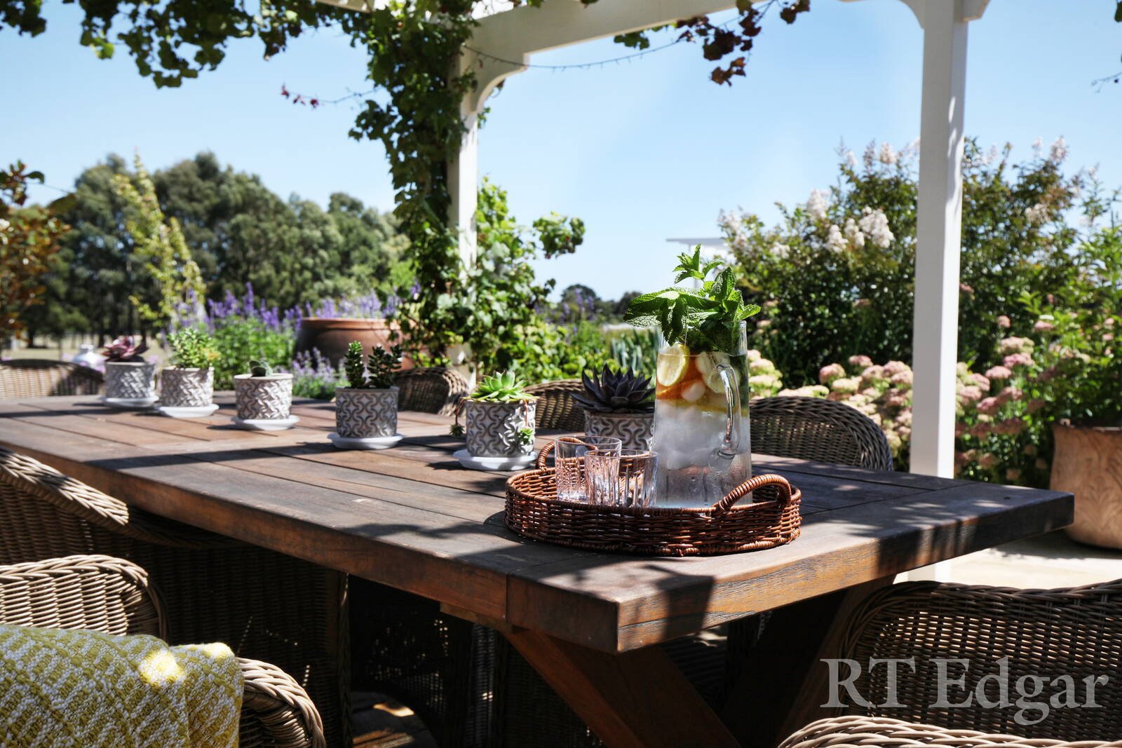 Real Estate and Property in 165 Avenue of Honour , Woodend, VIC