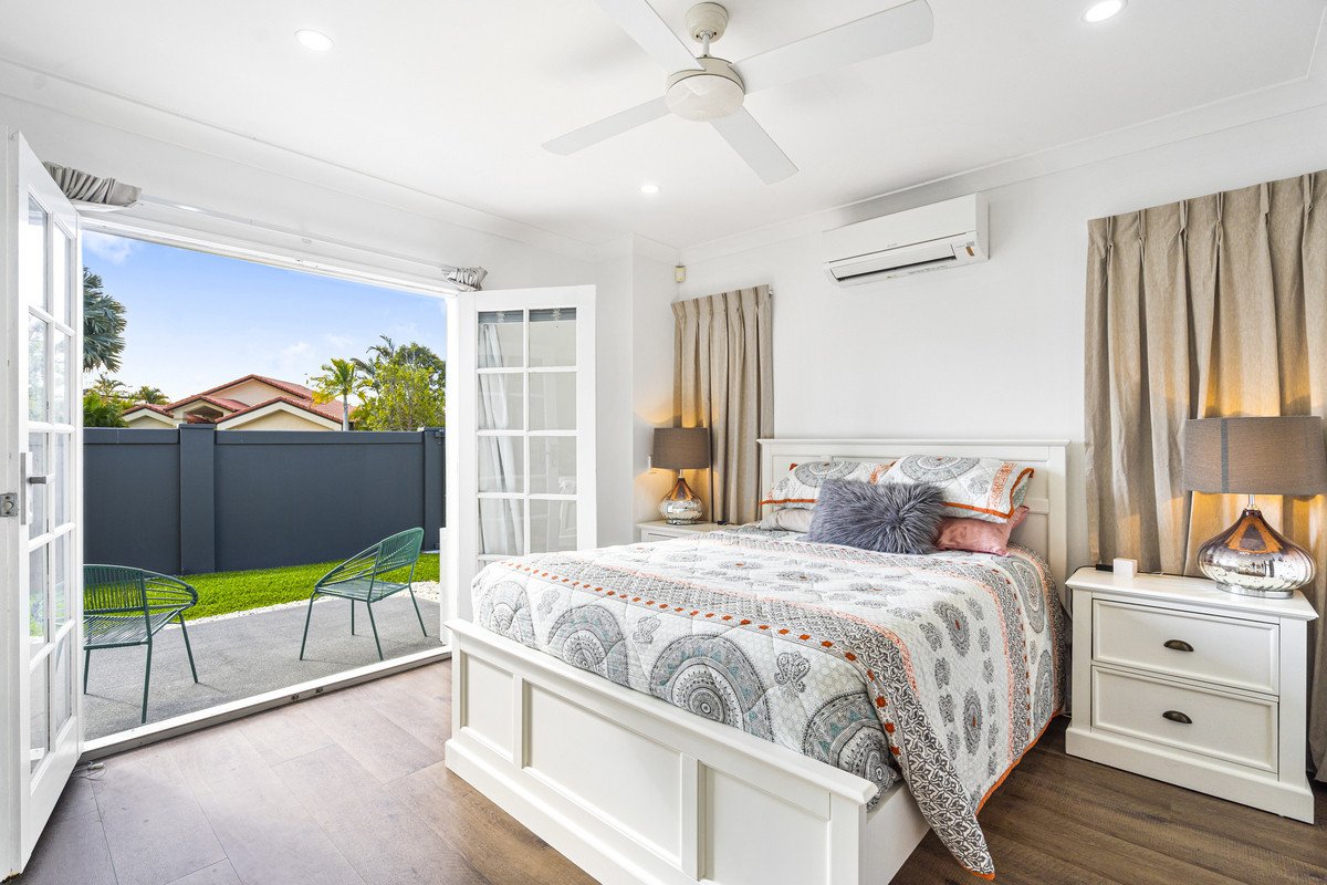 165 Dunlin Drive Burleigh Waters 9