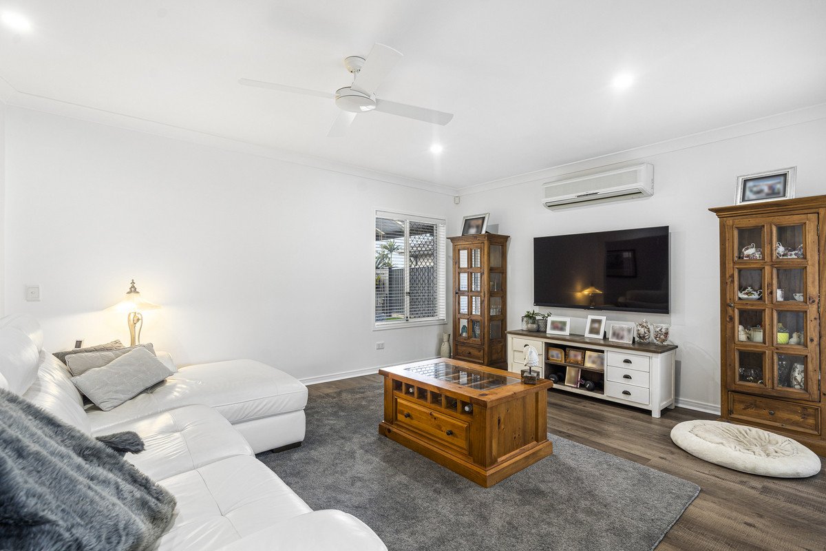 165 Dunlin Drive Burleigh Waters 16
