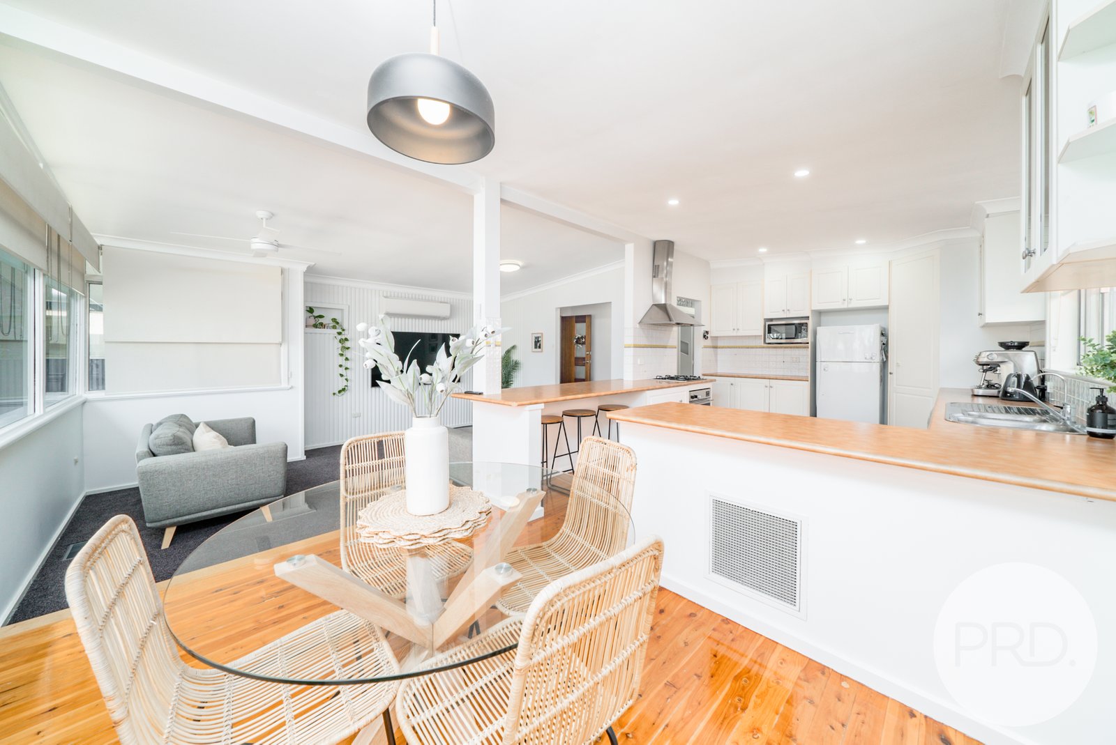 165 Forsyth Street WAGGA WAGGA 4