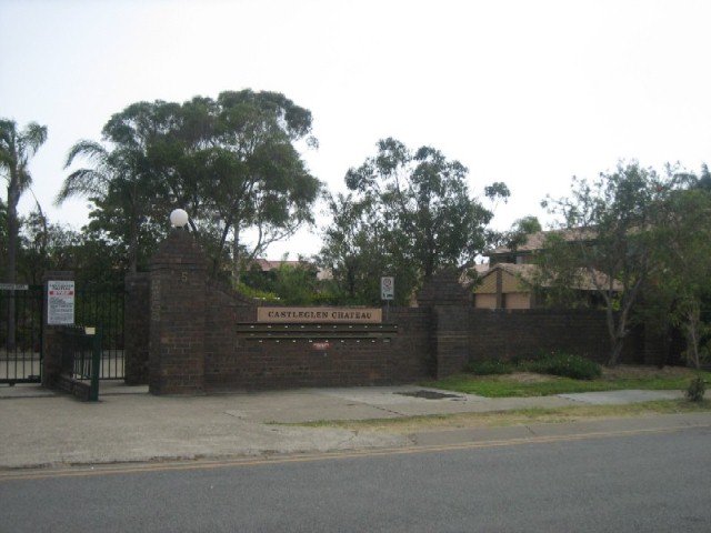 16/5 Galeen Drive BURLEIGH WATERS 8