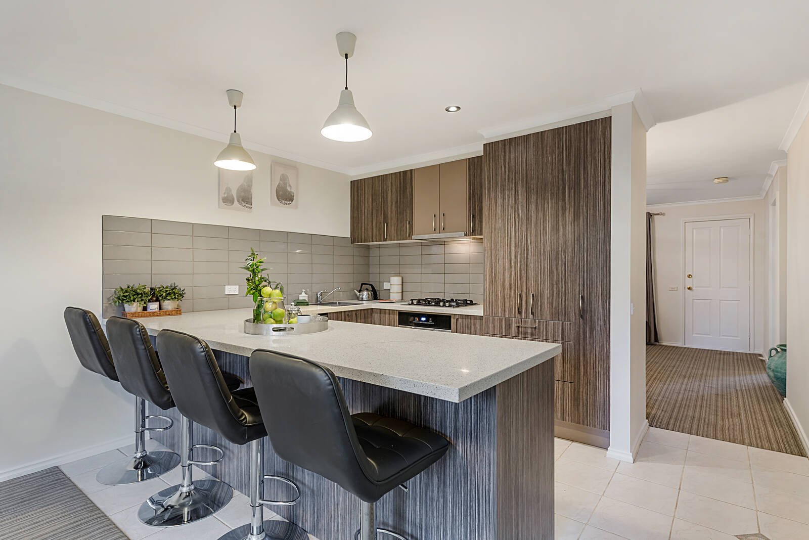 Gallery: 16/5 Mcintosh Court