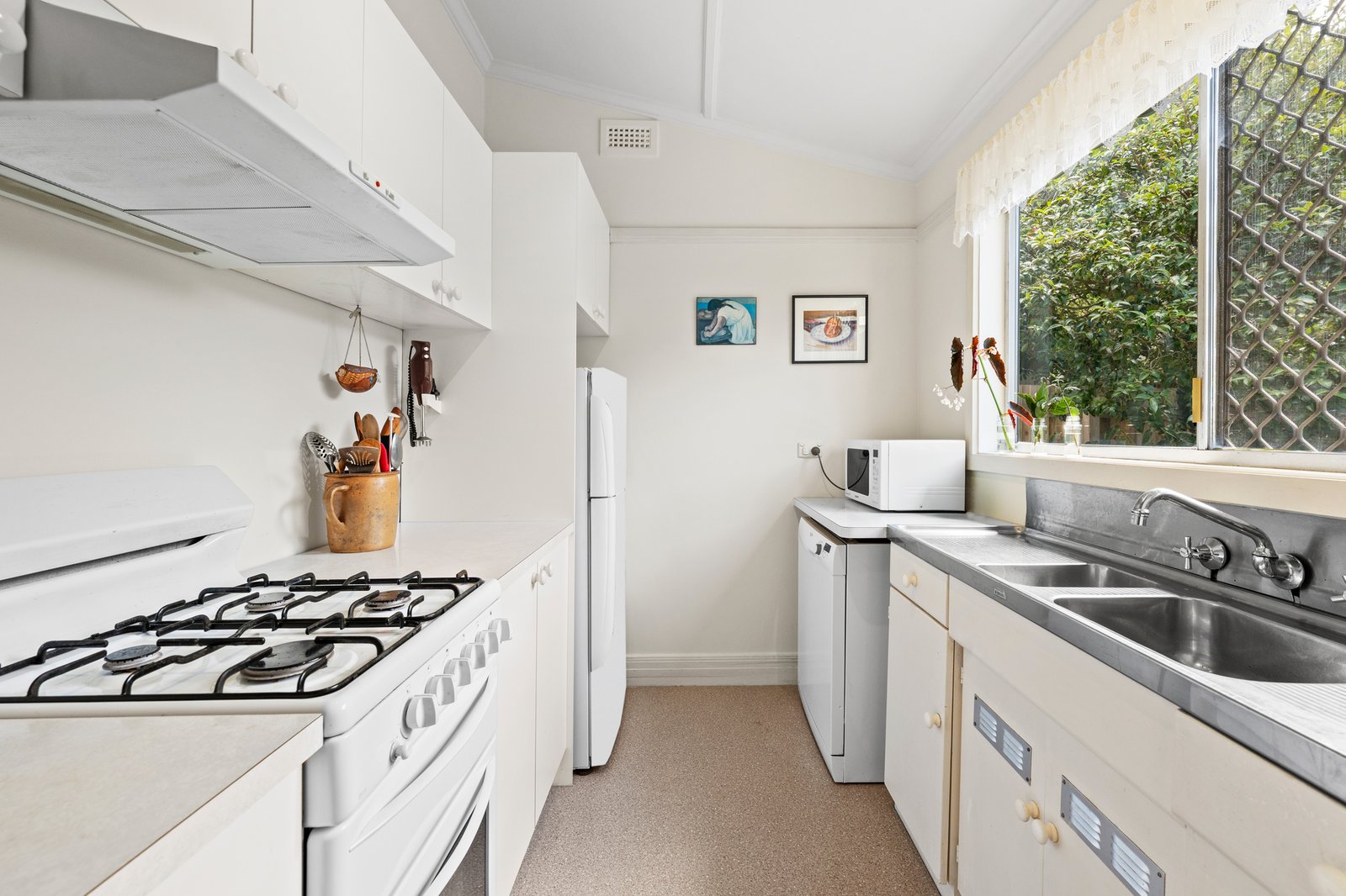 Gallery: 1/65 Sandringham Road