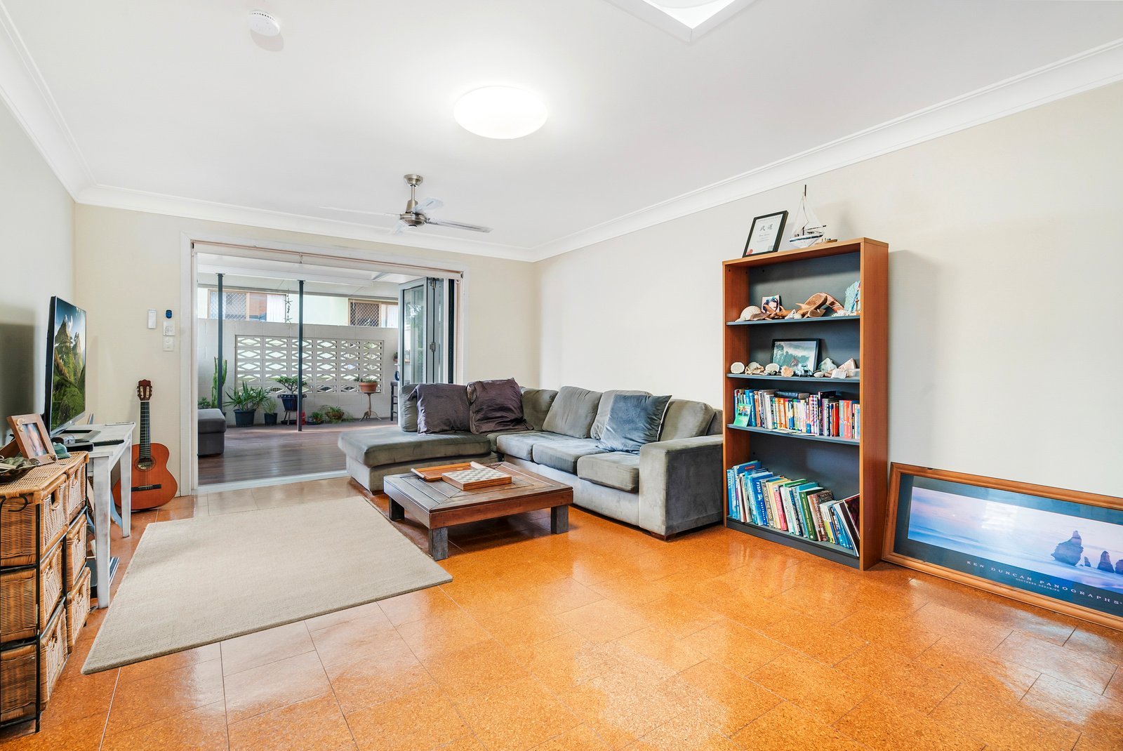 1/65 Stapylton Street COOLANGATTA 2