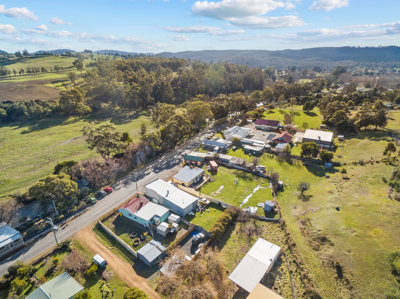 1651 Gordon River Road WESTERWAY 7