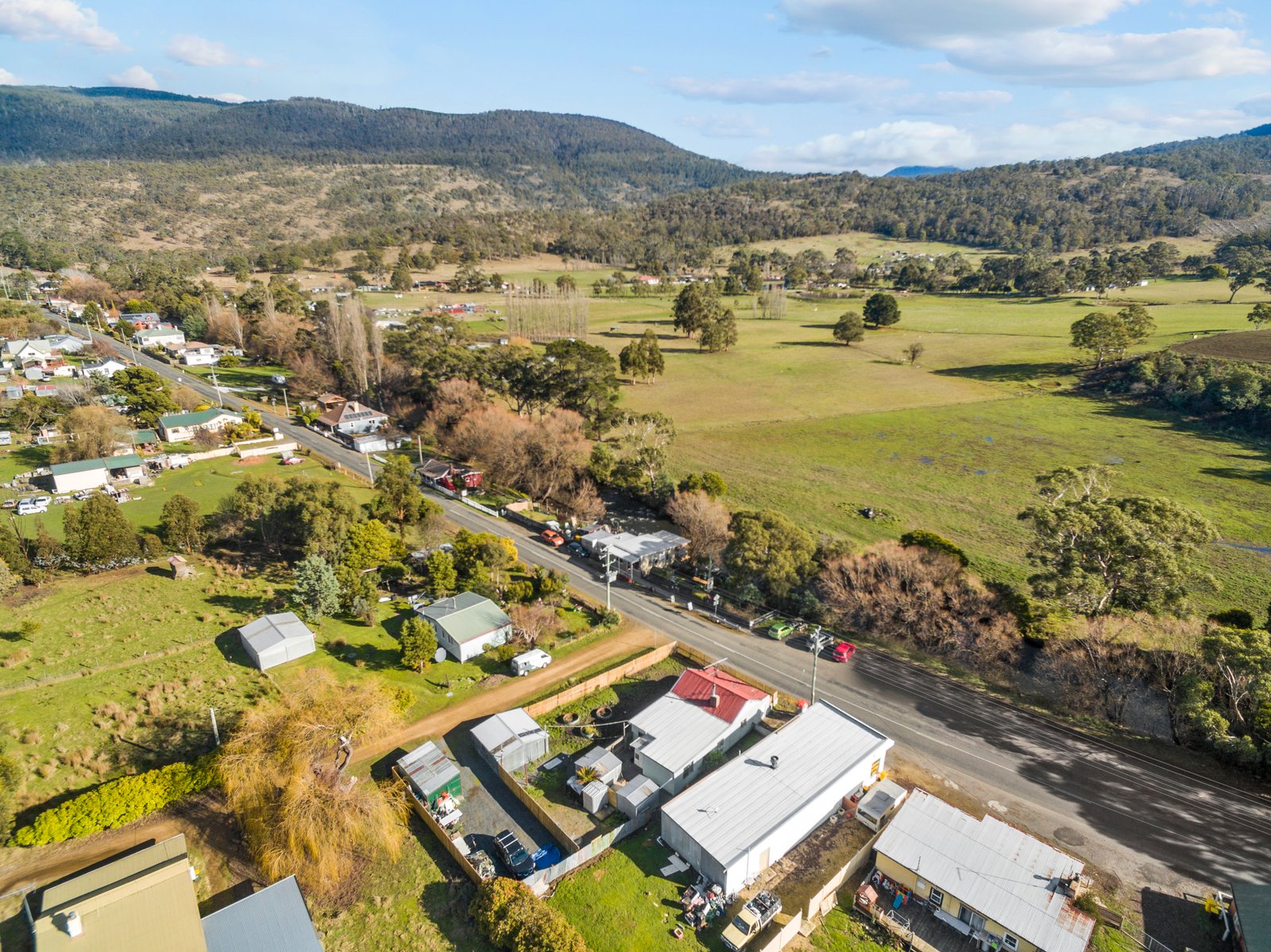 1651 Gordon River Road WESTERWAY 12
