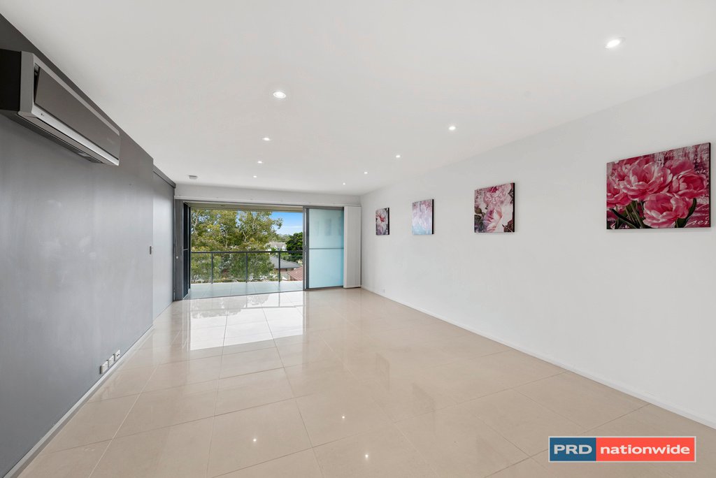 16/51 Ocean Parade COFFS HARBOUR 3