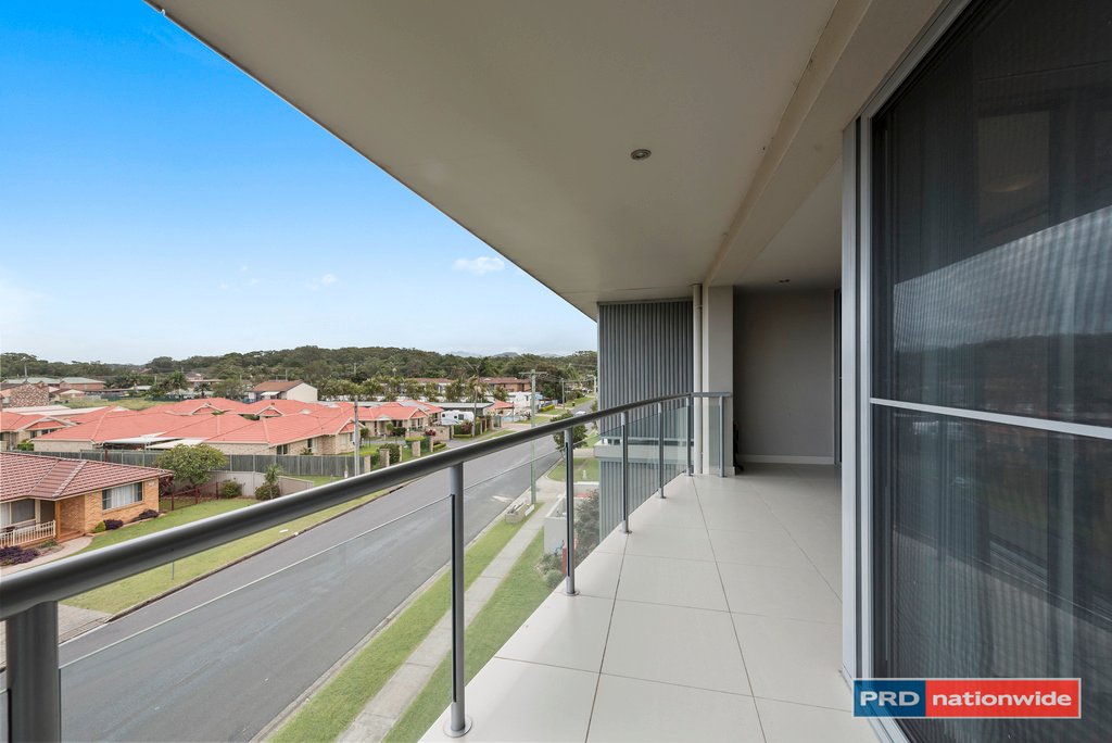 16/51 Ocean Parade COFFS HARBOUR 8